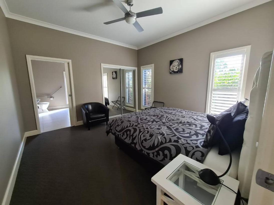 Barklysuites Apartments Rutherglen Bagian luar foto
